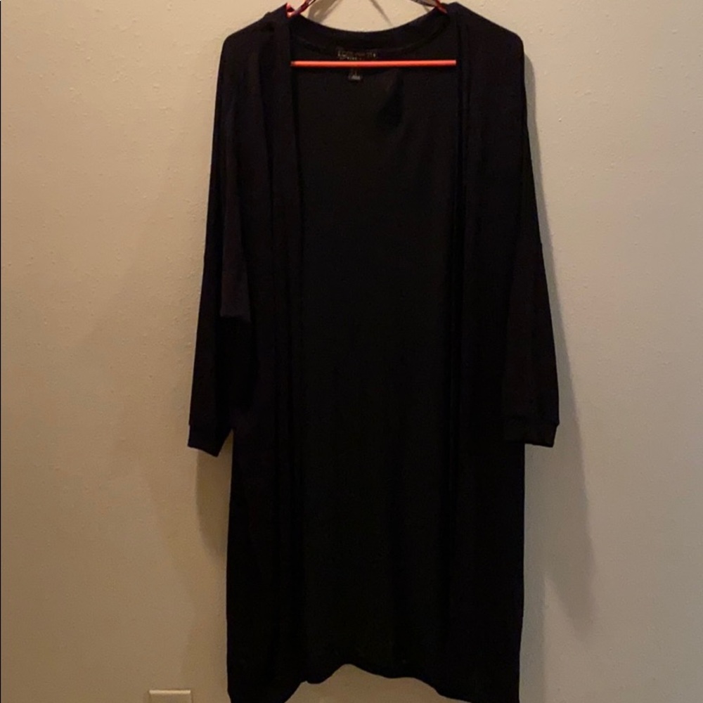 light weight knee length cardigan quarter sleeves